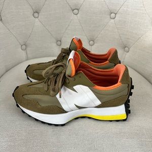 Women’s Limited edition New Balance collaboration w/Figs